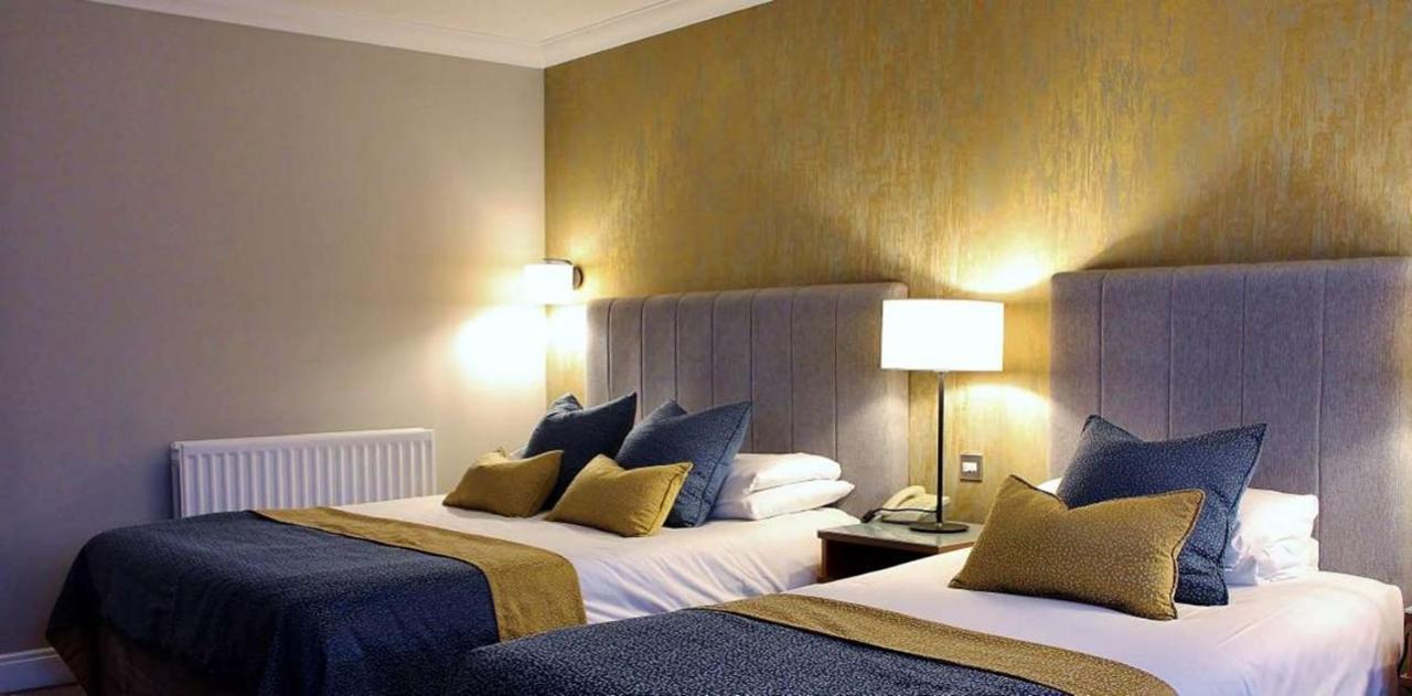 Downings Bay Hotel Екстер'єр фото