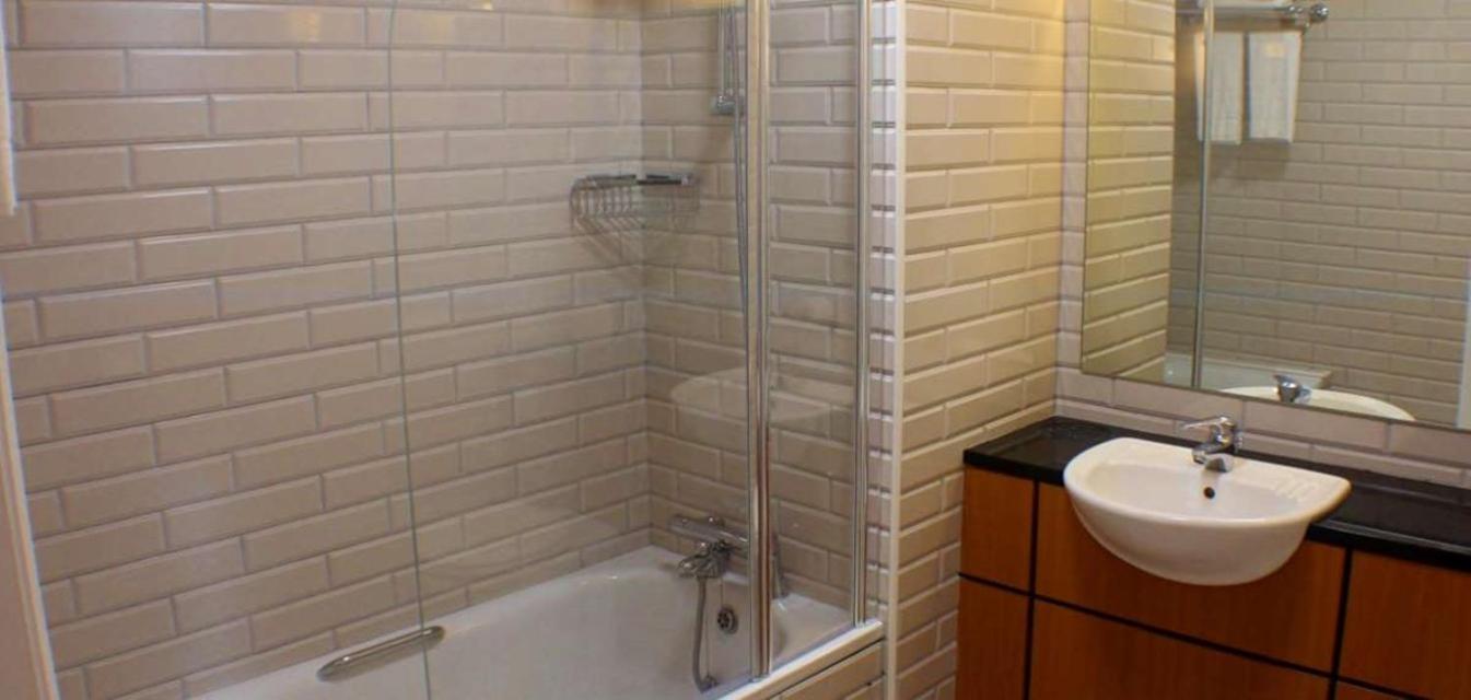 Downings Bay Hotel Екстер'єр фото