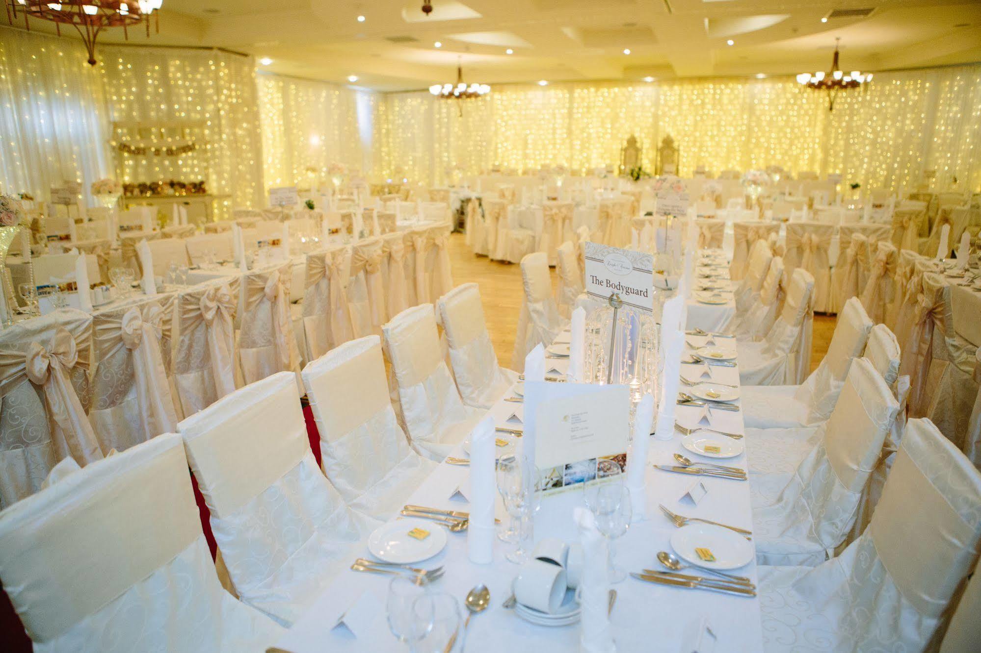 Downings Bay Hotel Екстер'єр фото